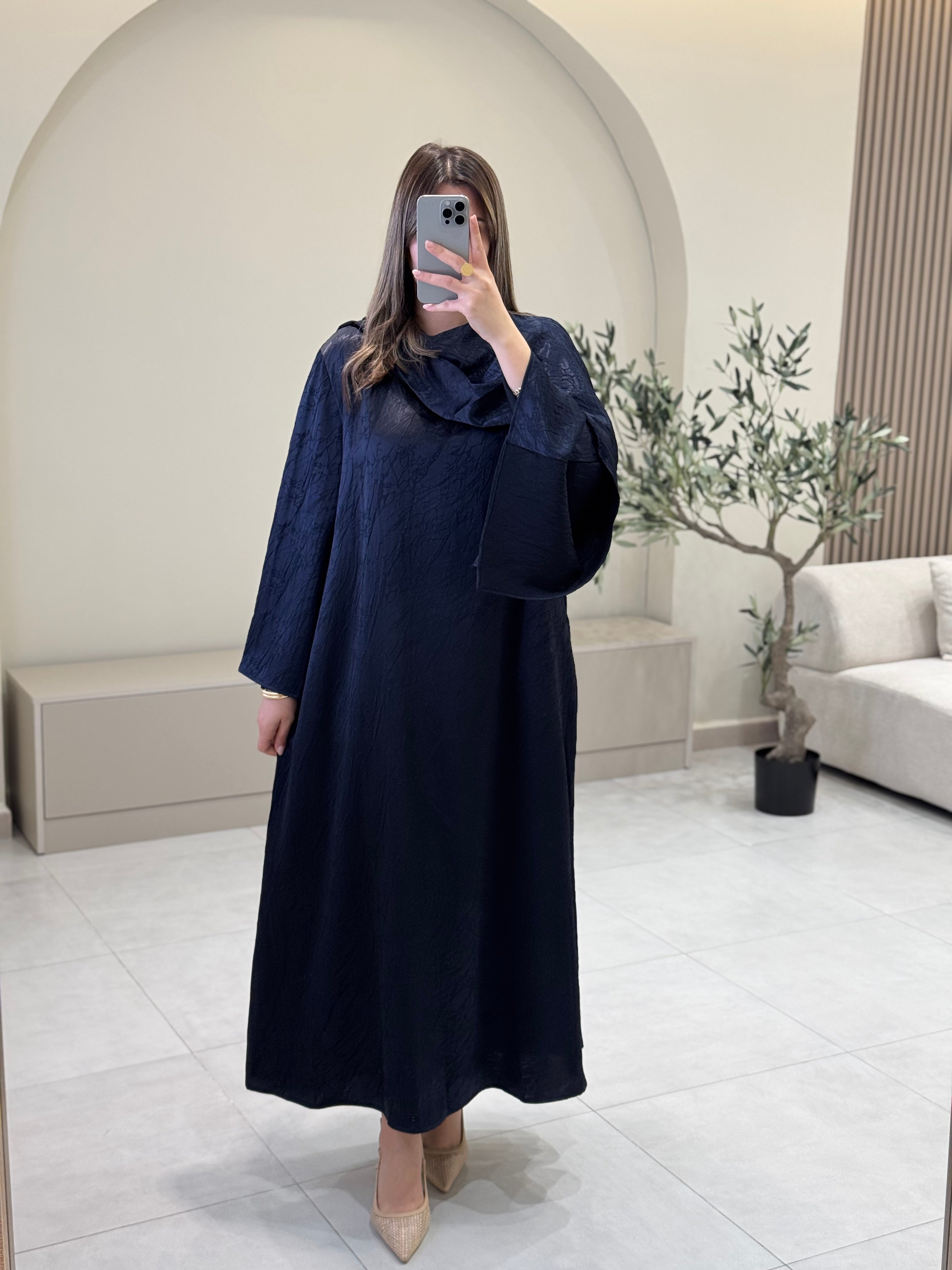 عباية ساتان