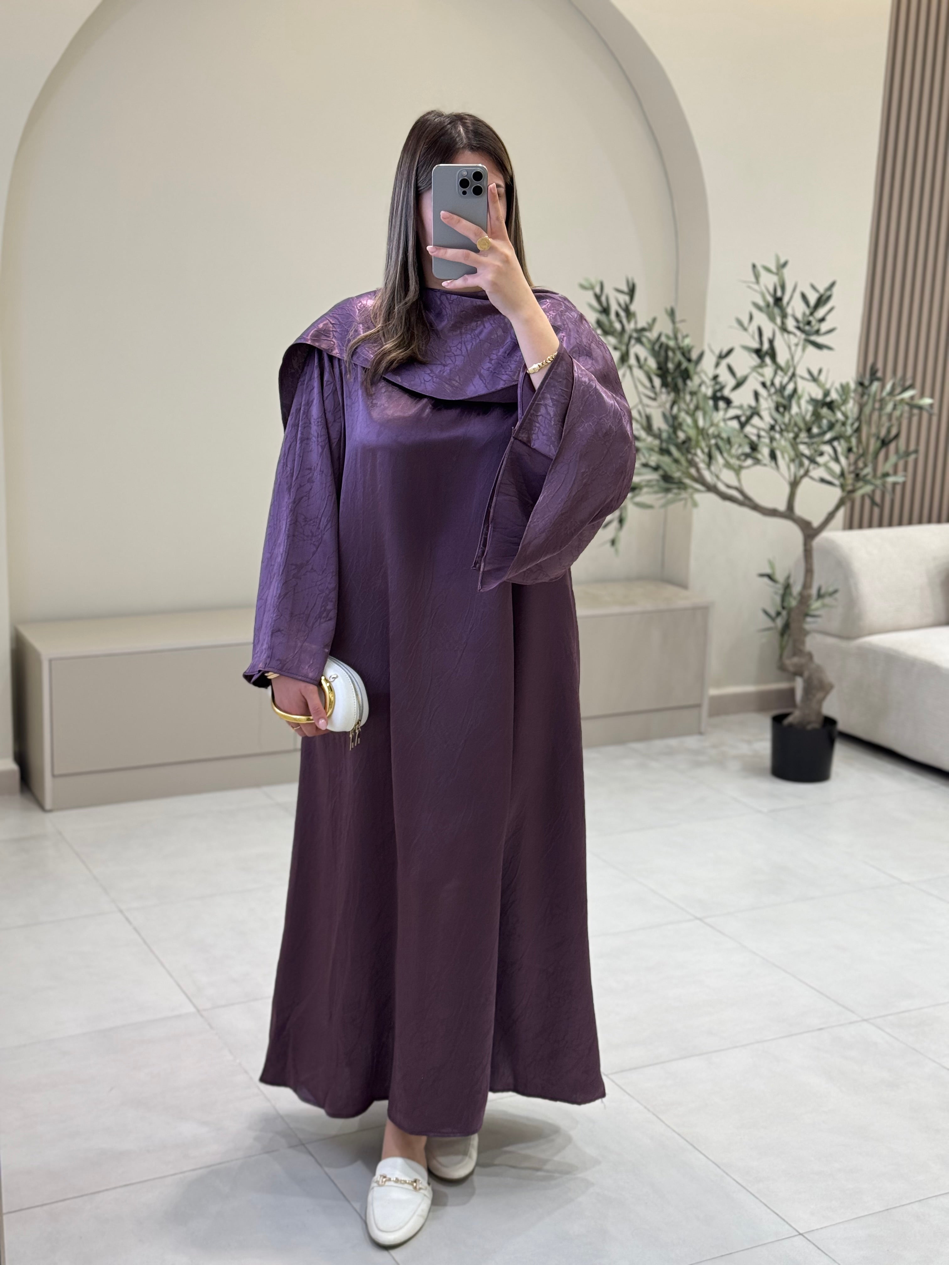 عباية ساتان