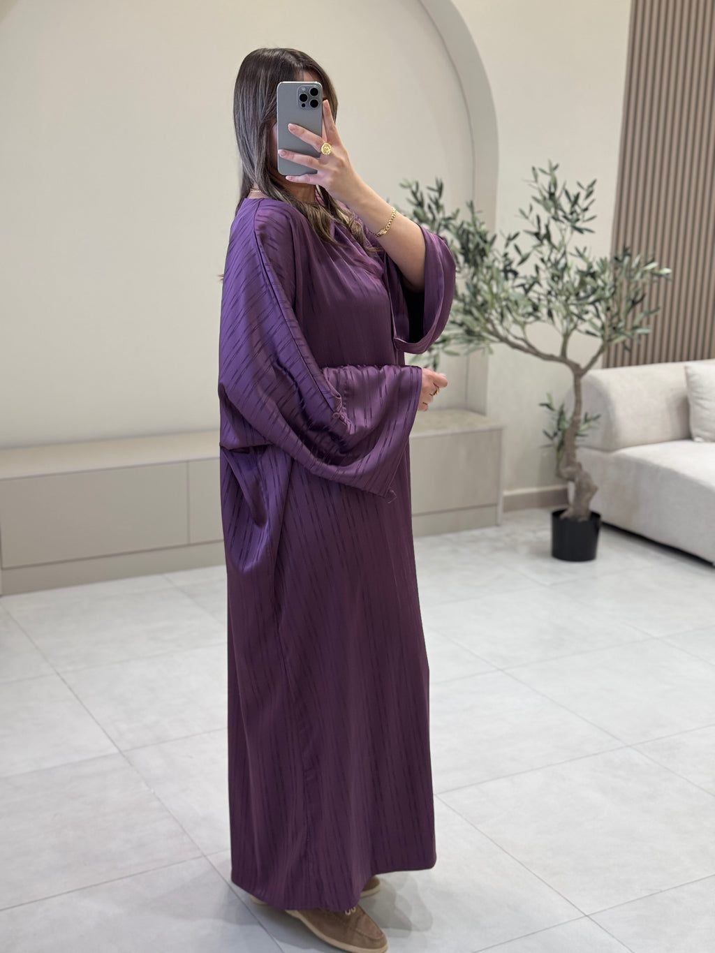 عباية أنيقة